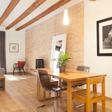 Canela Homes Macba برشلونة